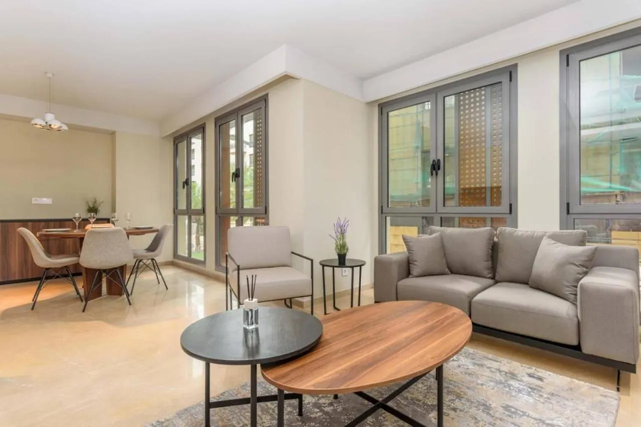 Viola 1 Bedroom Apartment In Solidere Beirut Lebanon