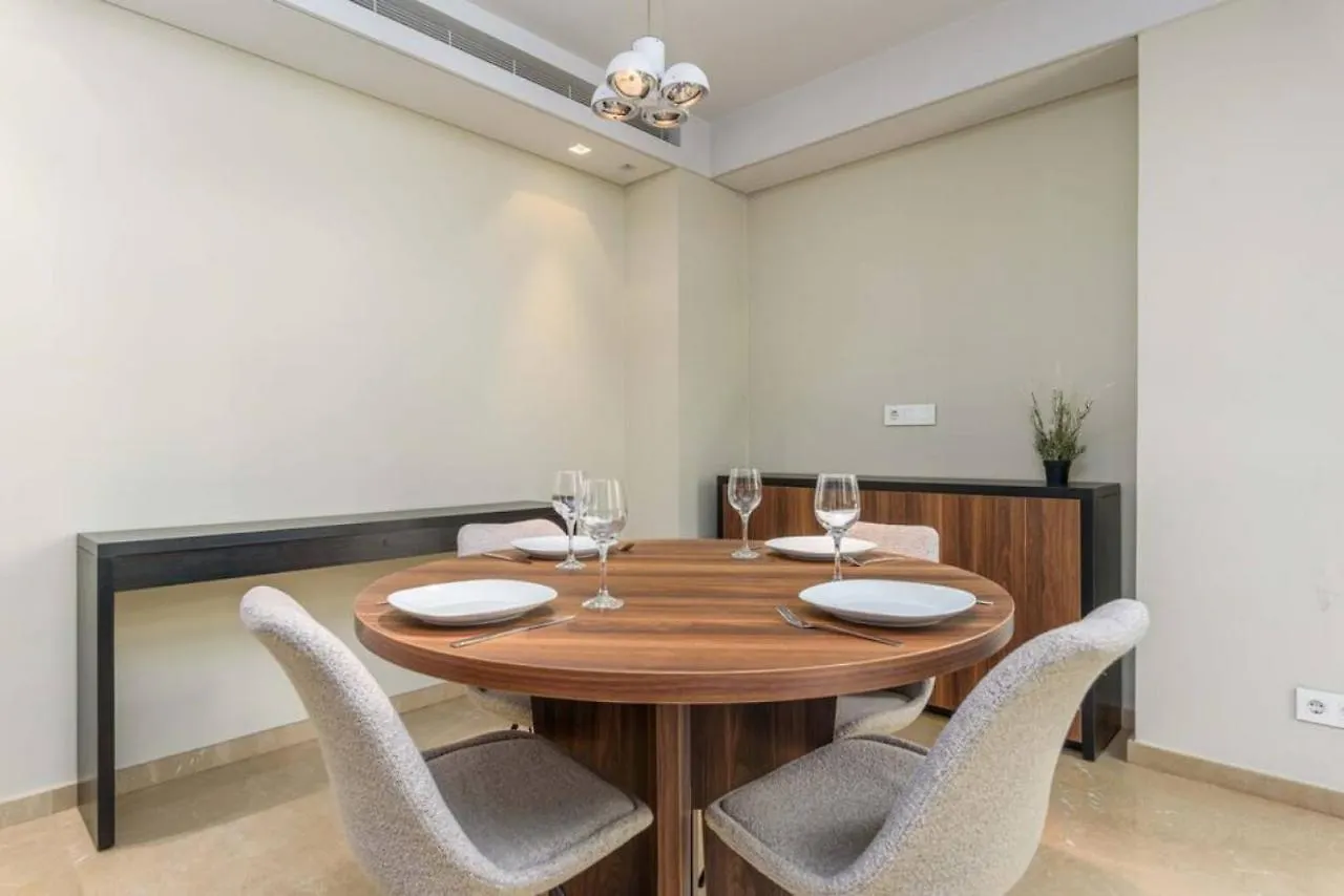 Viola 1 Bedroom Apartment In Solidere Beirut