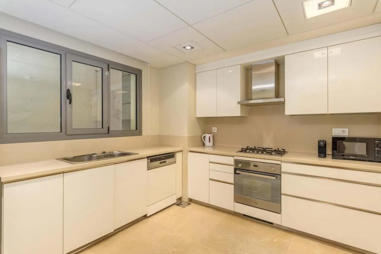 Viola 1 Bedroom Apartment In Solidere Beirut 0*,